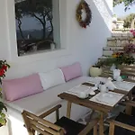 Hotel Almira - Seafront - Paros Naousa