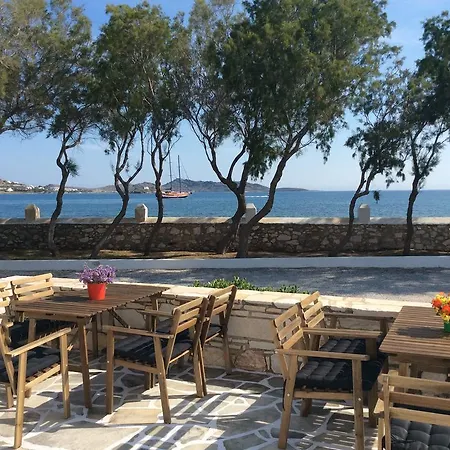 Almira - Seafront - Paros Otel 3*