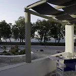 Hotel Almira - Seafront - Paros Naousa