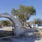 Almira - Seafront - Paros ホテル ナウサ