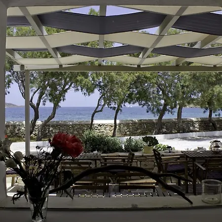 Hotel Almira - Seafront - Paros Náoussa