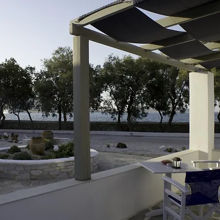 Hotel Almira - Seafront - Paros Naousa