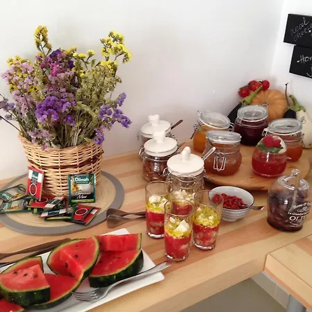 فندق Almira - Seafront - Paros 3*