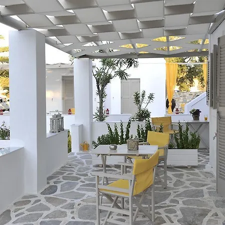 Hotel Almira - Seafront - Paros Náoussa
