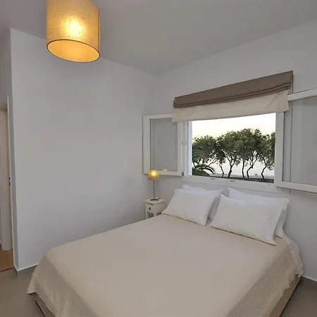 Hotell Almira - Seafront - Paros Naousa
