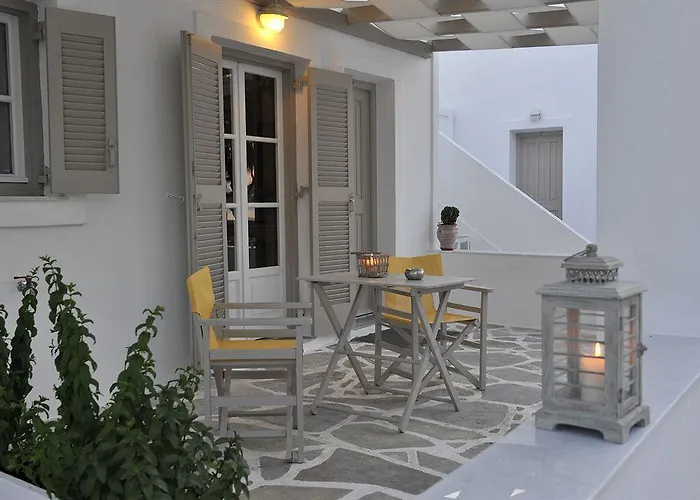 Almira - Seafront - Paros 3* ناوسا
