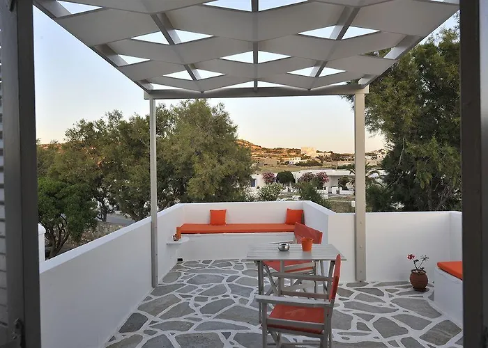 Almira - Seafront - Paros ناوسا